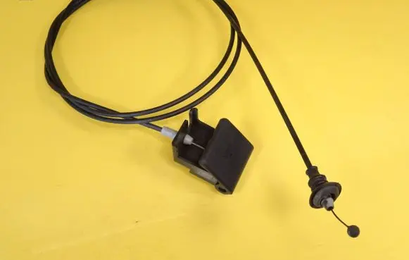 Mazda 5 Engine bonnet/hood lock release cable 