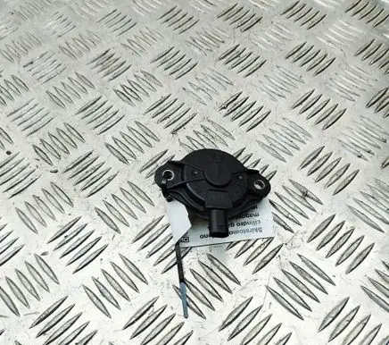 Porsche Macan (95B) Camshaft vanos timing valve 94610505379