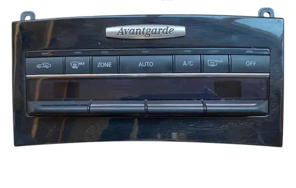 Mercedes-Benz E W212 Climate control unit A2129009109 A2128300285