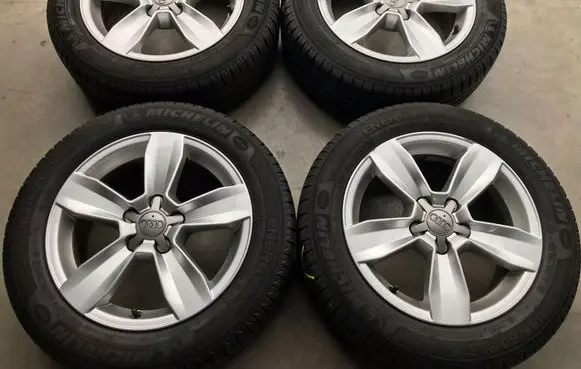 Audi A1 R15 alloy rim 