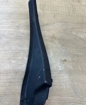 Mazda CX-3 Windshield trim K2443