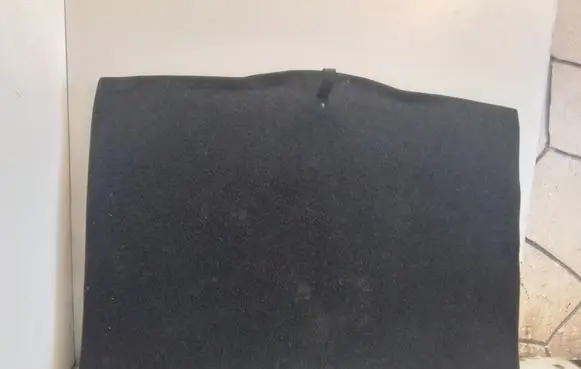 Volkswagen Golf V Trunk/boot floor carpet liner 