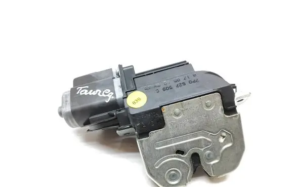 Volkswagen Touareg II Tailgate/trunk/boot lock/catch/latch 7P0827505C A1705100