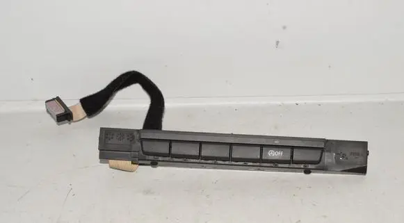 Traction control (ASR) switch