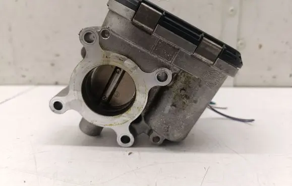 Mercedes-Benz GLB x247 Throttle valve A2821410200