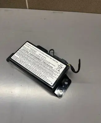 Opel Insignia B Battery control module YQ00017580 1801181410