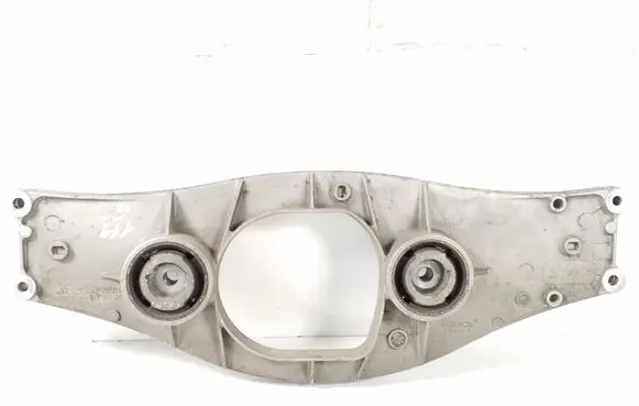 Mercedes-Benz S W221 Rear differential/diff mount bracket A2213521406