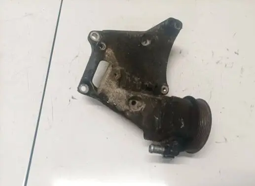 Opel Vectra B Power steering pump 90528666 7311002105