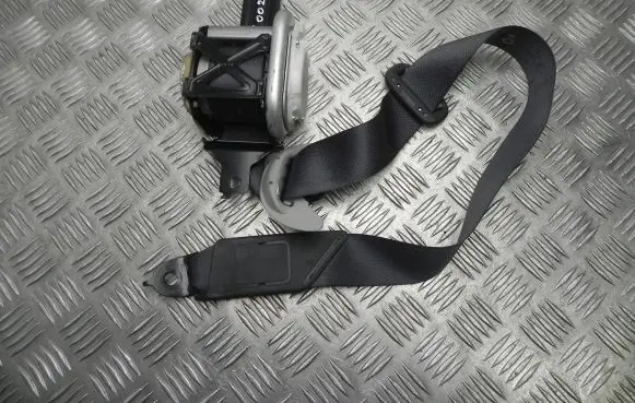 Honda Civic IX Front seatbelt 81850TV1E220M4 M4846