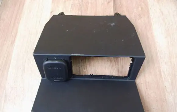 Mazda 6 USB socket connector GML8644A1