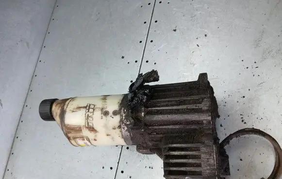 Opel Astra G Power steering pump