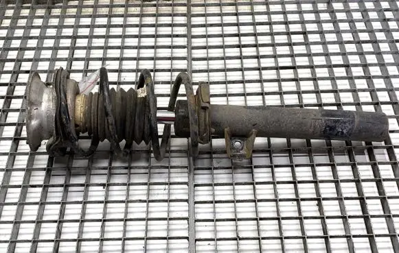 BMW 3 E90 E91 Front shock absorber/damper 
