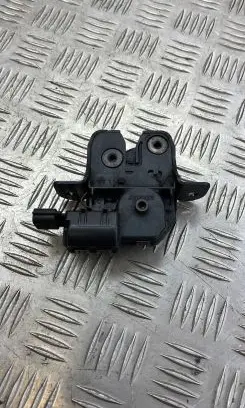 Renault Megane III Tailgate/trunk/boot lock/catch/latch 846300003R