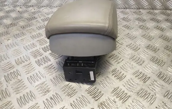 Hyundai Sonata Armrest 