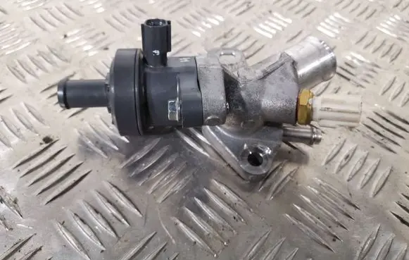 Toyota Prius (XW50) Thermostat/thermostat housing 8G09AJ0734