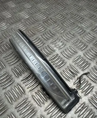 Nissan Qashqai Mirror indicator light 261804BA0B 261804BA02