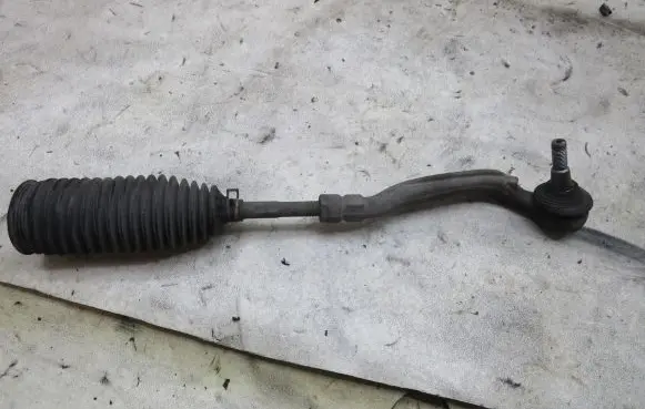 Peugeot 308 Steering tie rod 
