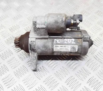 Volkswagen Golf VII Starter motor 02Z911024L