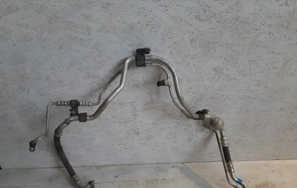 KIA Ceed Air conditioning (A/C) pipe/hose