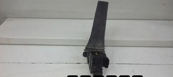 Hyundai ix35 Accelerator throttle pedal 327272s000