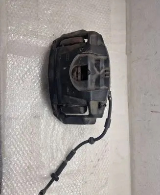 Audi A8 S8 D4 4H Front brake caliper