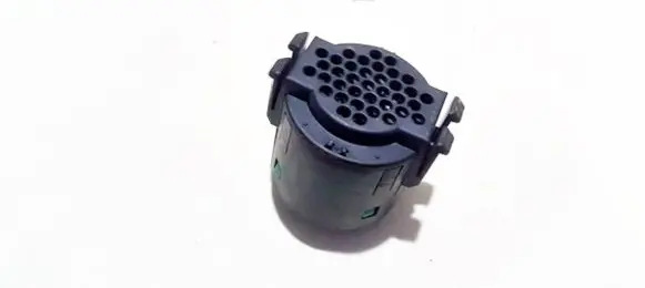 BMW 5 E39 Front door speaker 65818360995