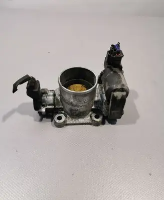 Toyota RAV 4 (XA30) Throttle valve