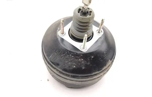 Renault Megane IV Brake booster 472104065R