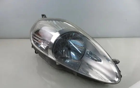 Fiat Punto (199) Headlight/headlamp