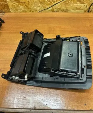 Volkswagen Touran I Glove box 1T1857921B 315360000 090503