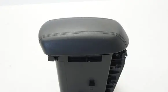 KIA Sportage Armrest 846813WAB0ACR 846813WAB0