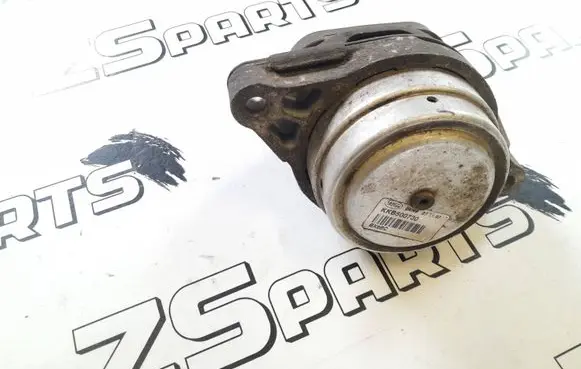 Land Rover Range Rover L322 Engine mount bracket KKB500730 BX6BC