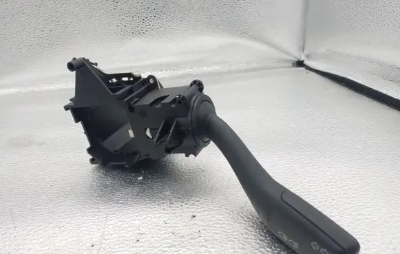 Audi Q7 4L Indicator stalk 4E0953513A K0301104601