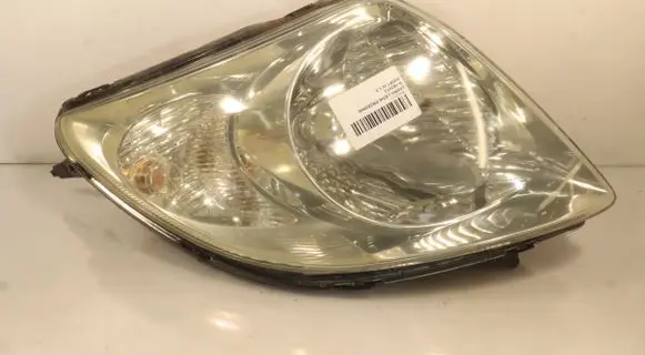 Suzuki Swift I Headlight/headlamp 