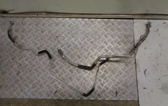 Chevrolet Cruze Air conditioning (A/C) pipe/hose