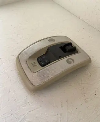Volvo S60 Front seat light 39826636