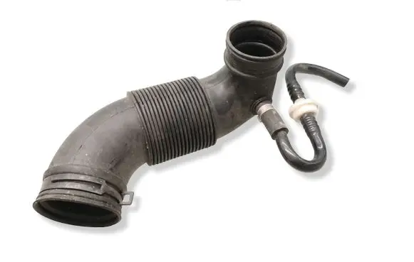 Skoda Fabia Mk2 (5J) Air intake hose/pipe 6Y0129684B