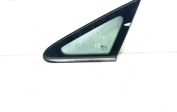 Opel Zafira B Front triangle window/glass DOT24AS2M19 43R007951