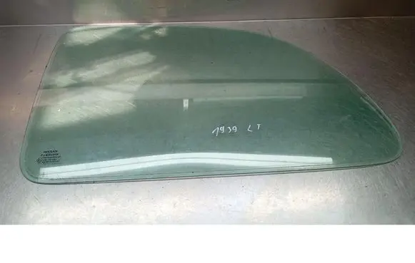 Nissan Micra Rear side window