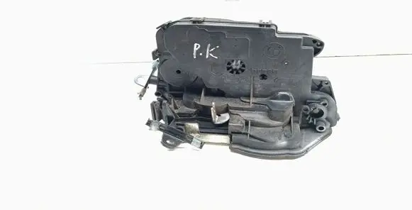 BMW 1 E82 E88 Front door lock 7059973