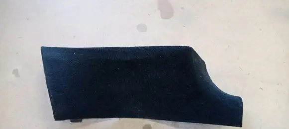 Tesla Model Y (D) pillar trim (bottom) 1622194 162219401