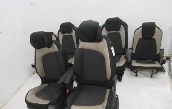 Seat set