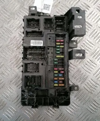 Ford Mustang VI BSM Control unit GR3T15604