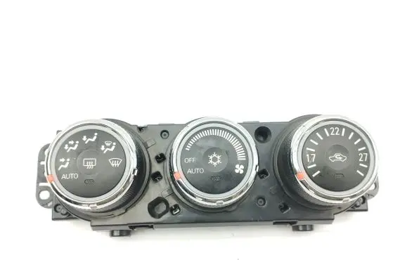 Peugeot 4007 Climate control unit 7820A082XC