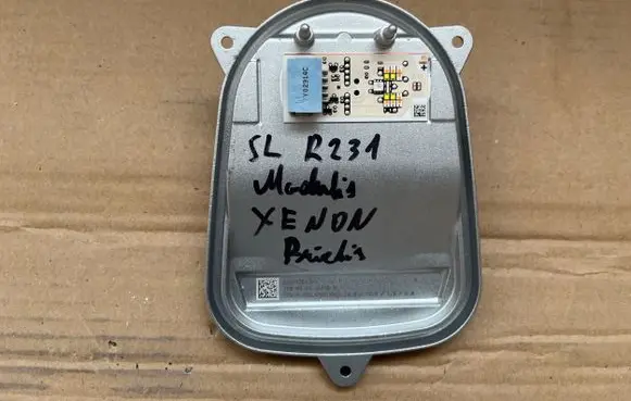 Mercedes-Benz SL R231 LED ballast control module A2319067300