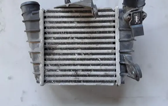 Skoda Roomster (5J) Intercooler radiator 6Q0145804A
