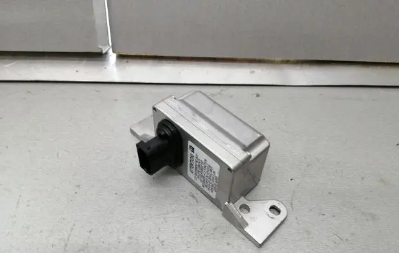 Renault Laguna II ESP acceleration yaw rate sensor 8200004644B 8200004644