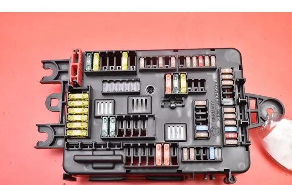 BMW 7 F01 F02 F03 F04 Fuse box set 9261111