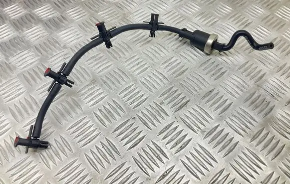 Audi TT TTS Mk2 Fuel return line/hose 2136300 192830110