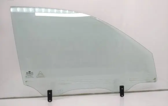 Hyundai Tucson JM Front door window glass four-door 43R000382 DOT748M352AS2